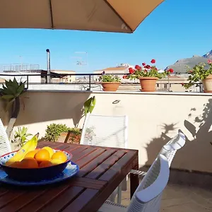 Apartament Terrace With View Attic In Old Town Ballarhome, Palermo